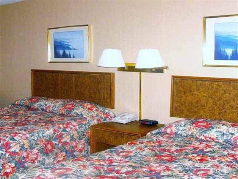 Pamola Motor Lodge Millinocket Eksteriør bilde
